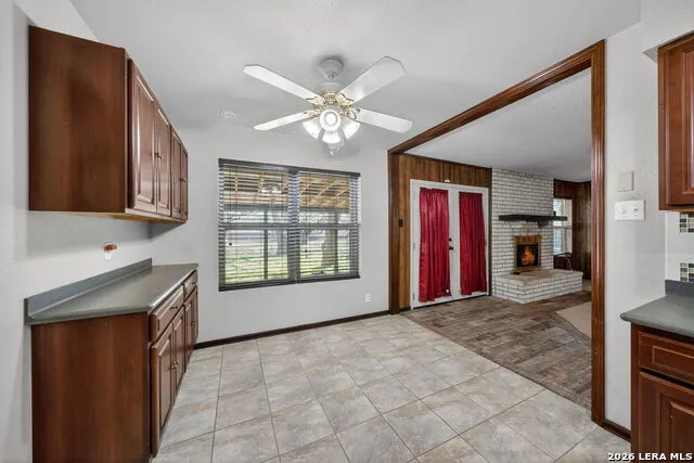 100 Crestline Pleasanton, TX 78064