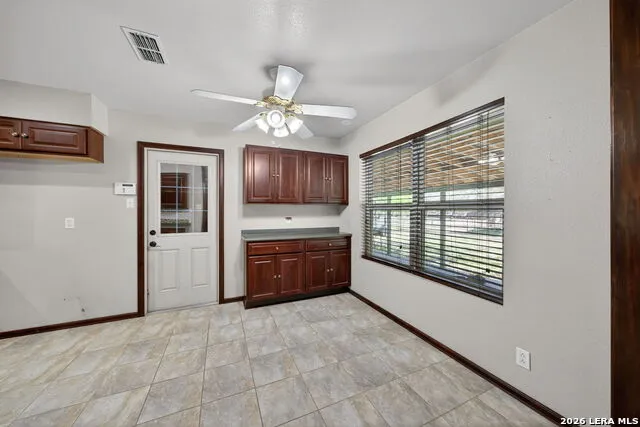 100 Crestline Pleasanton, TX 78064