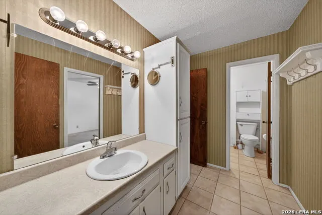 100 Crestline Pleasanton, TX 78064