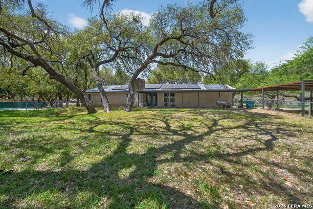 100 Crestline Pleasanton, TX 78064