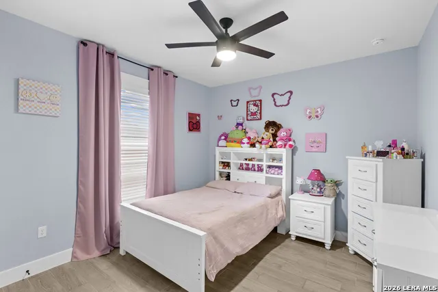 9991 Crow Ln Adkins, TX 78101