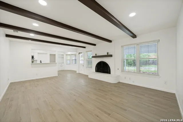 517 BALFOUR DR Windcrest, TX 78239