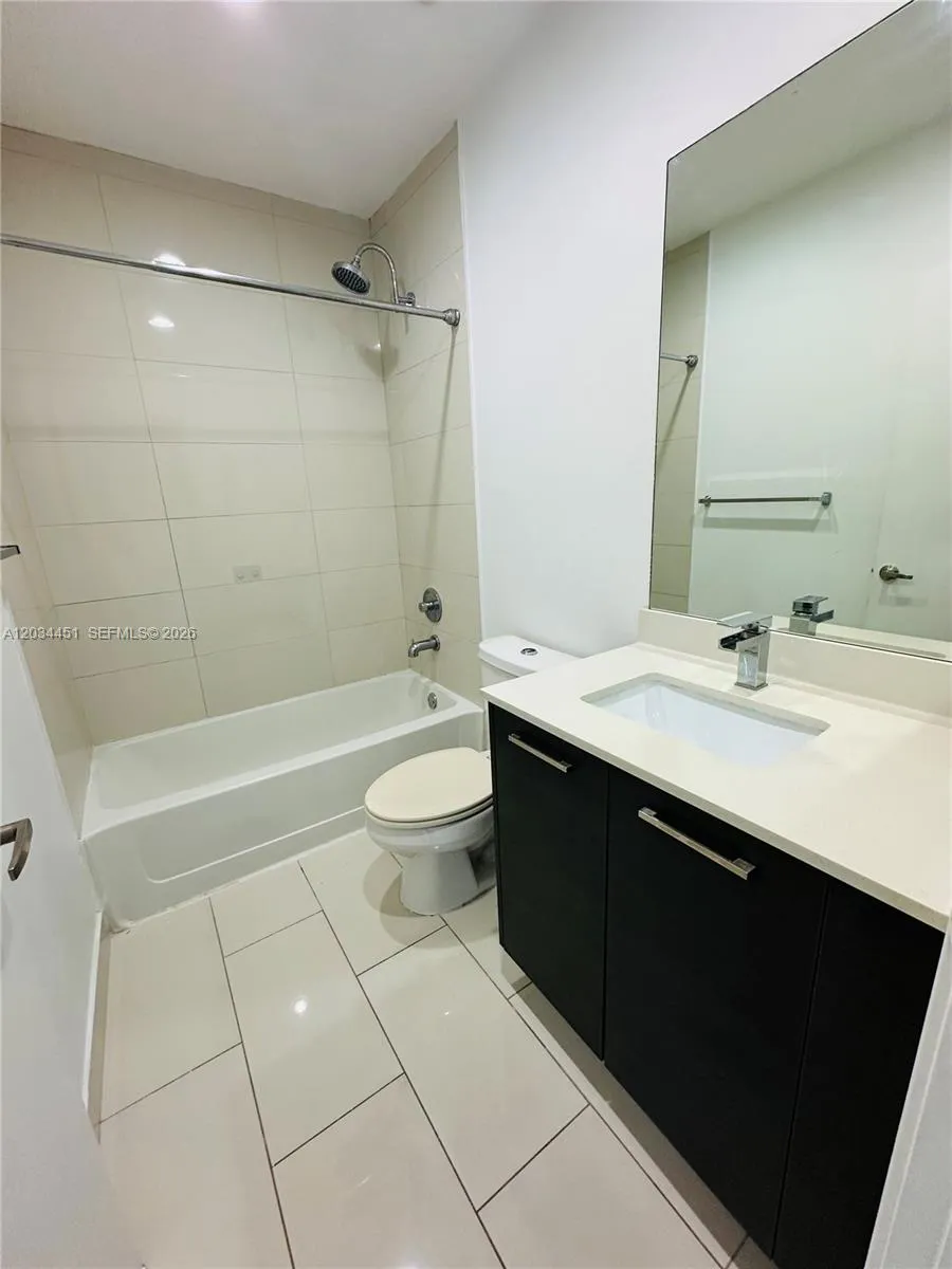3507 NW 13th St Lauderhill, FL 33311
