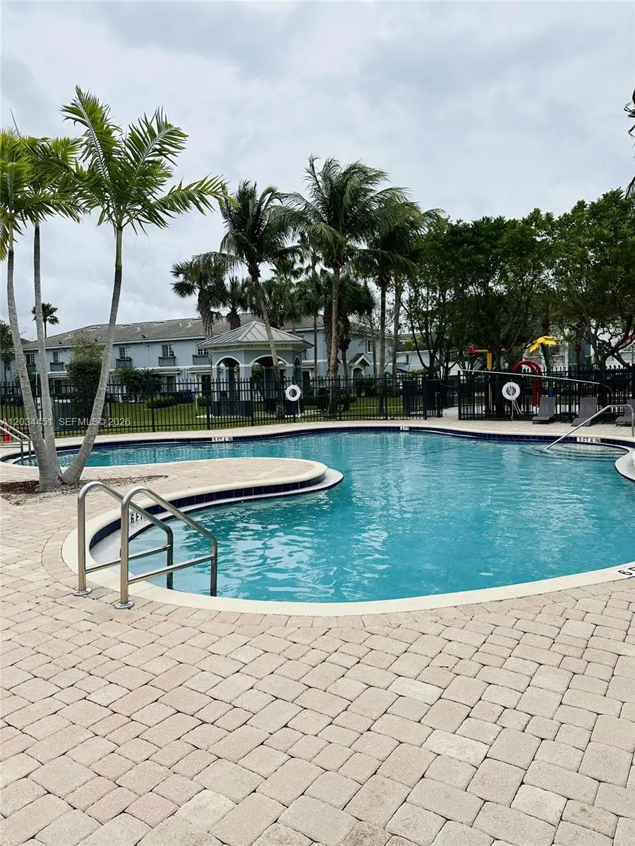 3507 NW 13th St Lauderhill, FL 33311