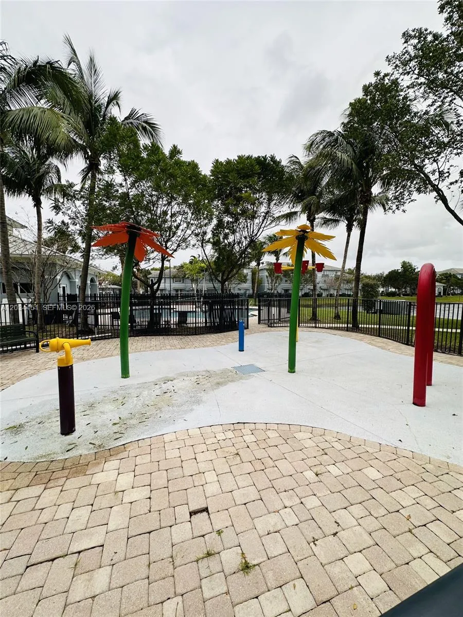 3507 NW 13th St Lauderhill, FL 33311