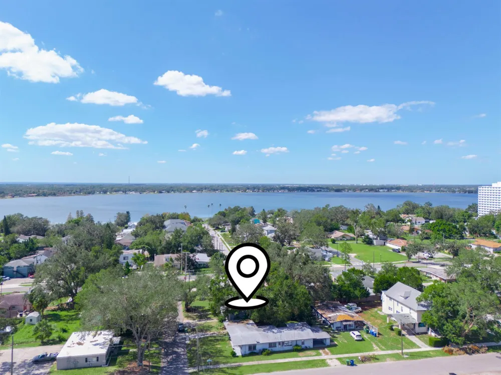 657 Ave C SW Winter Haven, FL 33880