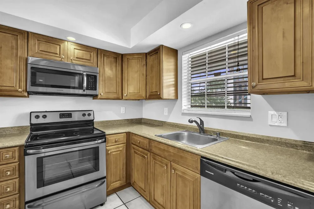 2130 NE 36th Street #63 Lighthouse Point, FL 33064