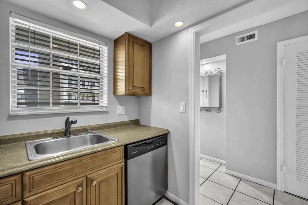 2130 NE 36th Street #63 Lighthouse Point, FL 33064