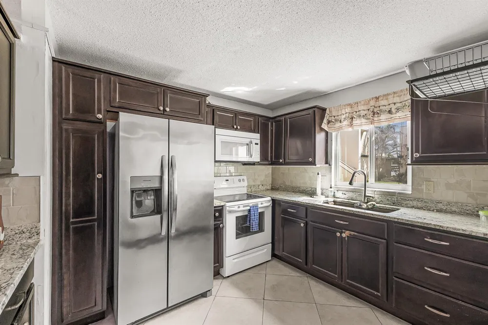 1500 NE 13th Terrace #G6 Jensen Beach, FL 34957
