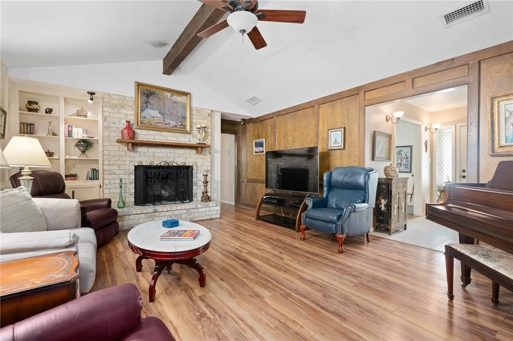 1965 Chandler Place Ingleside, TX 78362