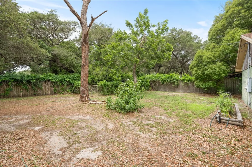 1965 Chandler Place Ingleside, TX 78362