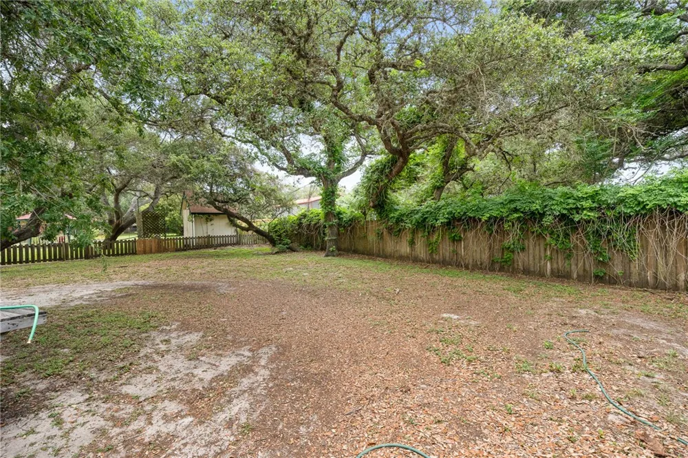 1965 Chandler Place Ingleside, TX 78362
