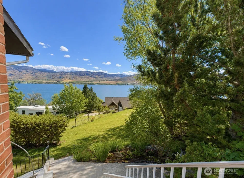 33524 Highway 97 #A Oroville, WA 98844