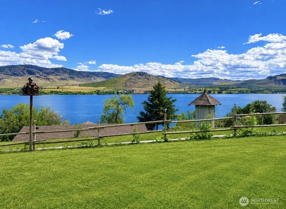 33524 Highway 97 #A Oroville, WA 98844