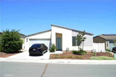 1506 SKY VISTA WAY