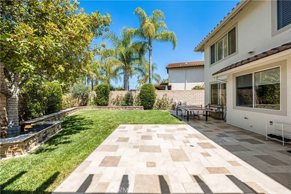 10935 Osterman Avenue Tustin, CA 92782