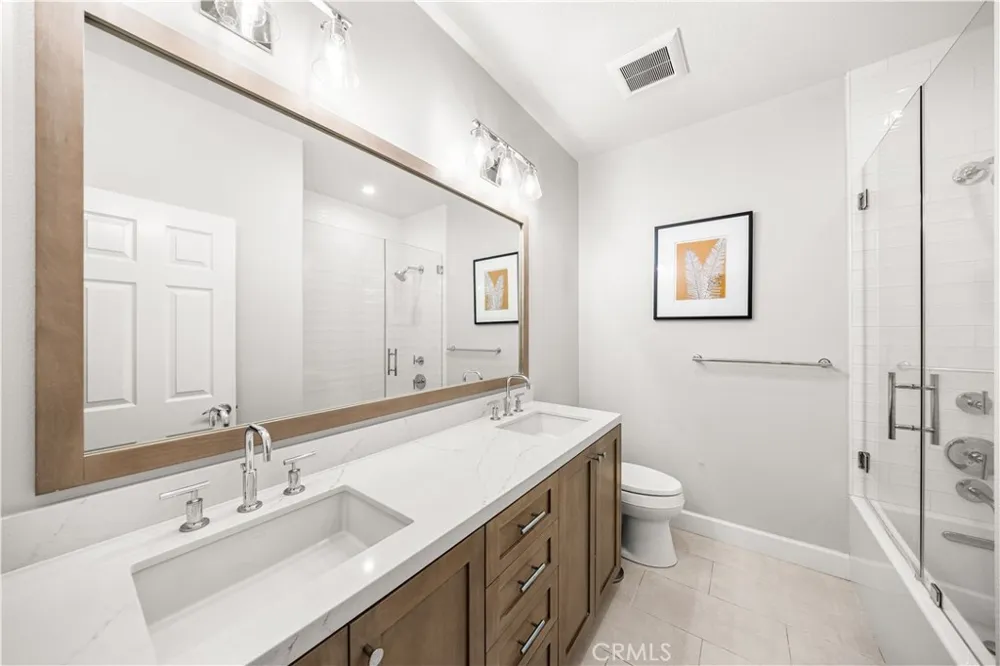 10935 Osterman Avenue Tustin, CA 92782