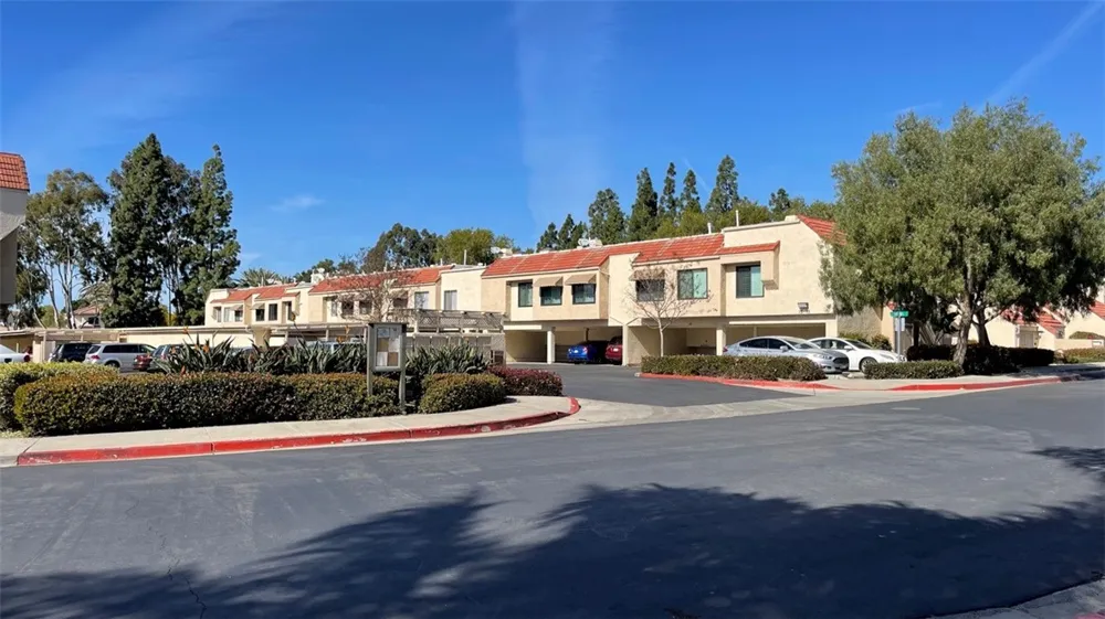 15 Aruba Laguna Niguel, CA 92677
