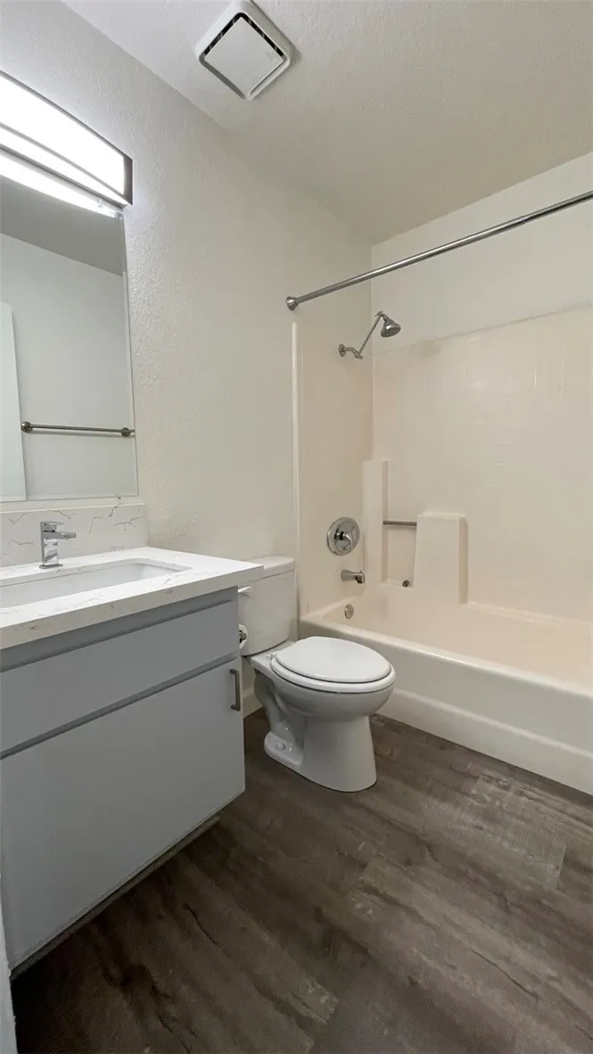 15 Aruba Laguna Niguel, CA 92677