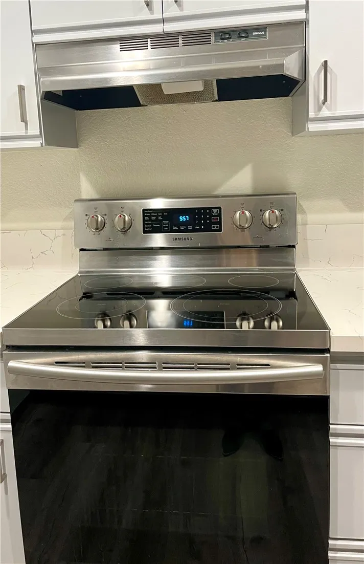 15 Aruba Laguna Niguel, CA 92677