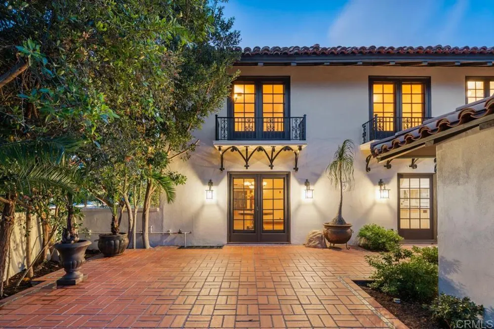1015 Alameda Boulevard Coronado, CA 92118