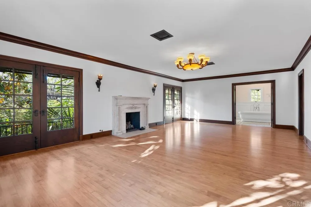 1015 Alameda Boulevard Coronado, CA 92118