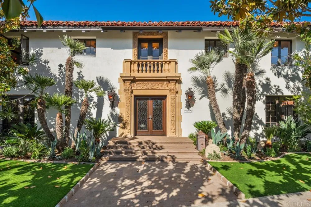1015 Alameda Boulevard Coronado, CA 92118