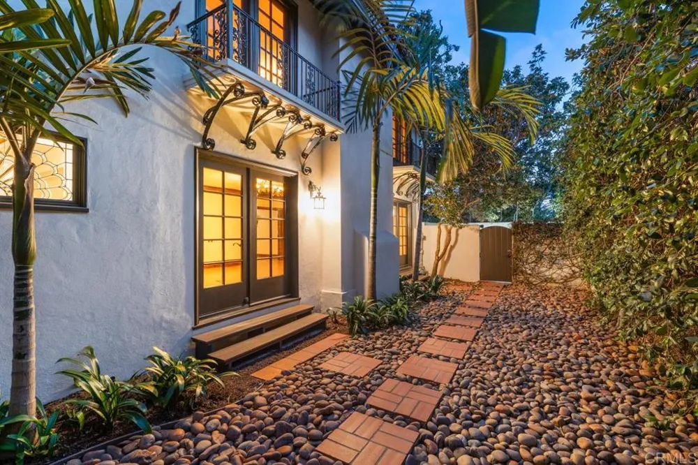 1015 Alameda Boulevard Coronado, CA 92118