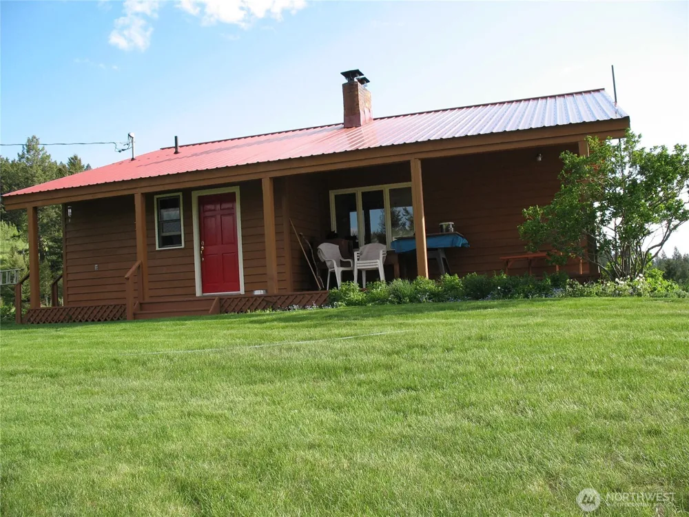 40 TURNER HOMESTEAD ROAD Oroville, WA 98844