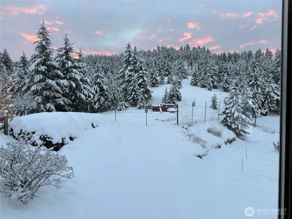 40 TURNER HOMESTEAD ROAD Oroville, WA 98844