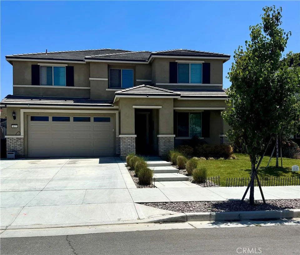 4633 Eagle Perris, CA 92571
