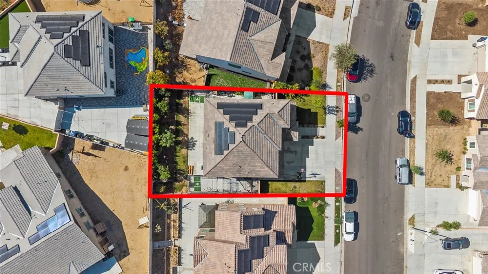 4633 Eagle Perris, CA 92571