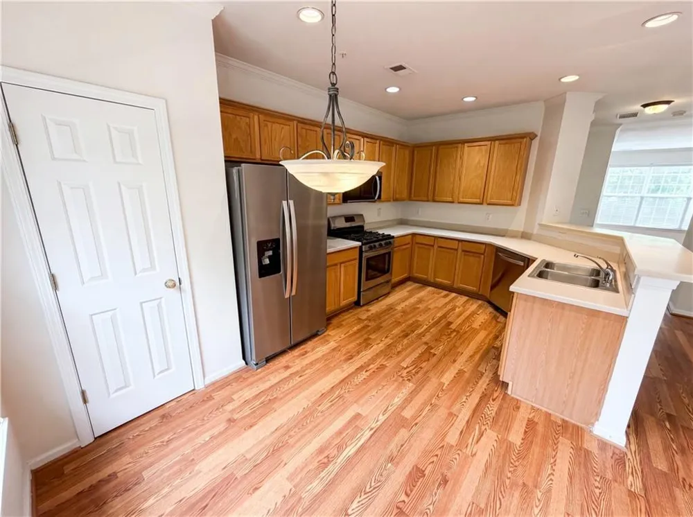 4660 Creekside Villas Way SE Smyrna, GA 30082