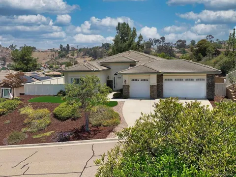 8836 Diamondback Dr
