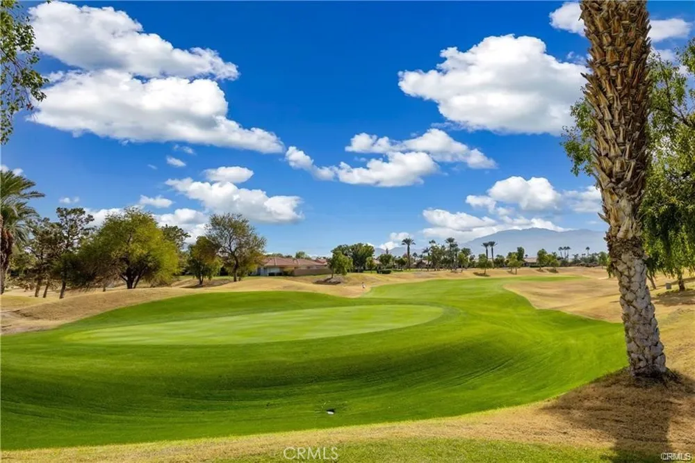 21 Colonial Rancho Mirage, CA 92270