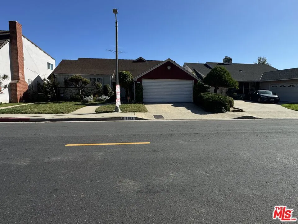 4192 Don Luis Drive Los Angeles, CA 90008