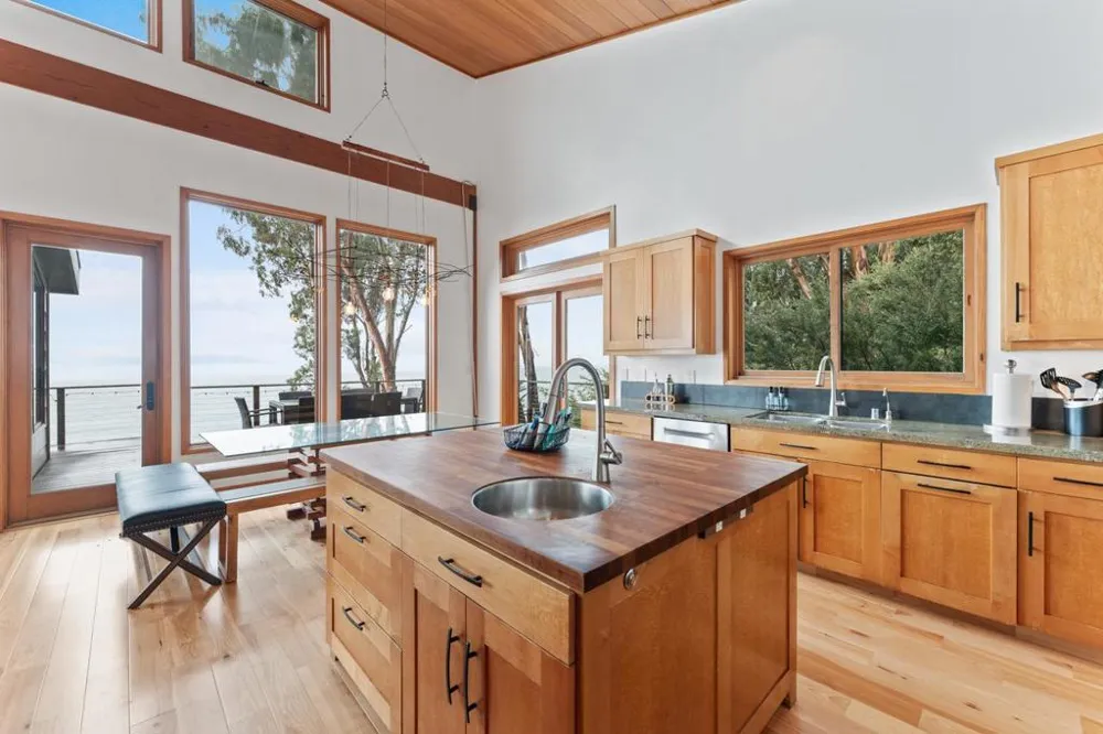 54722 Highway 1 Big Sur, CA 93920