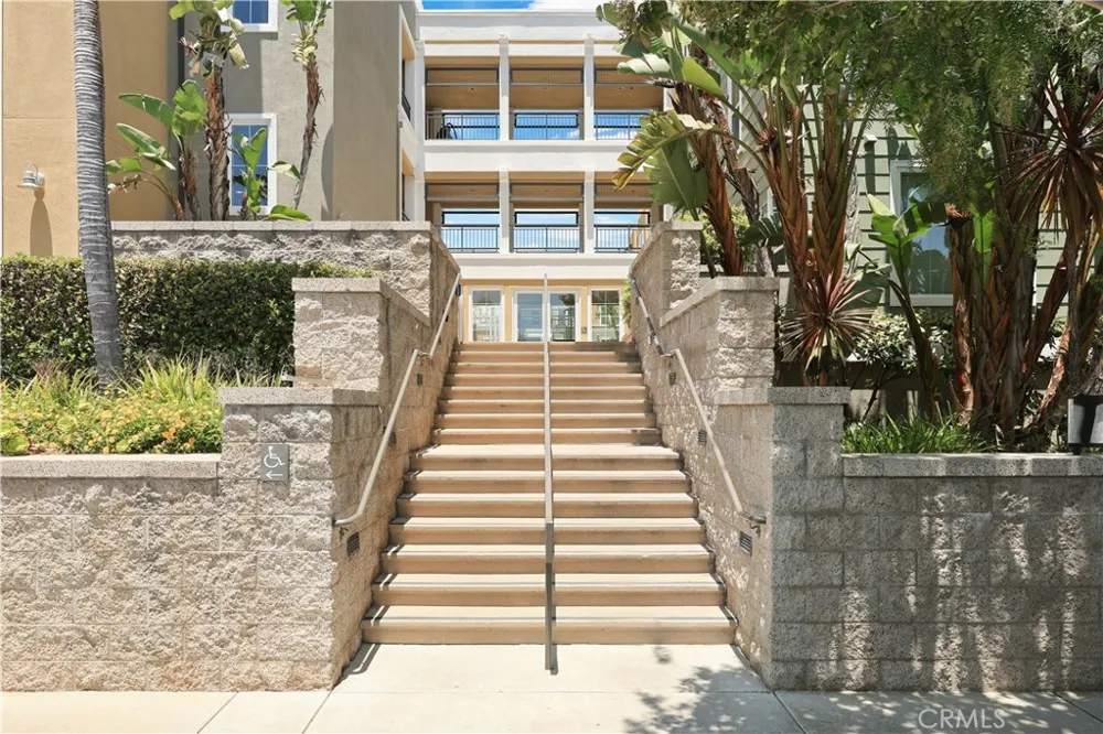 2349 Jefferson Street #413 Torrance, CA 90501