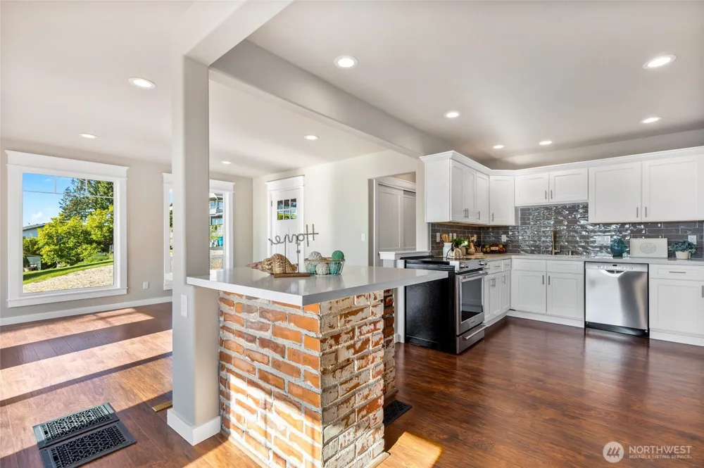 501 11th Street Mukilteo, WA 98275