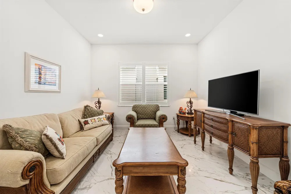 12879 Parrot Pond Road Boynton Beach, FL 33473