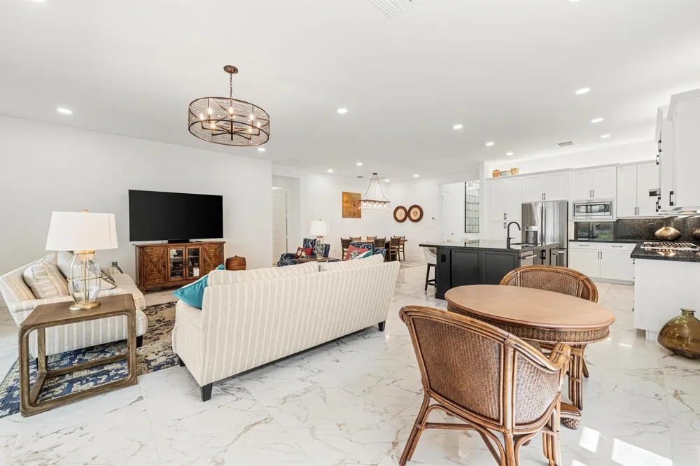 12879 Parrot Pond Road Boynton Beach, FL 33473