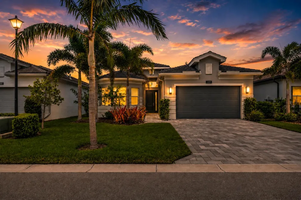 12879 Parrot Pond Road Boynton Beach, FL 33473
