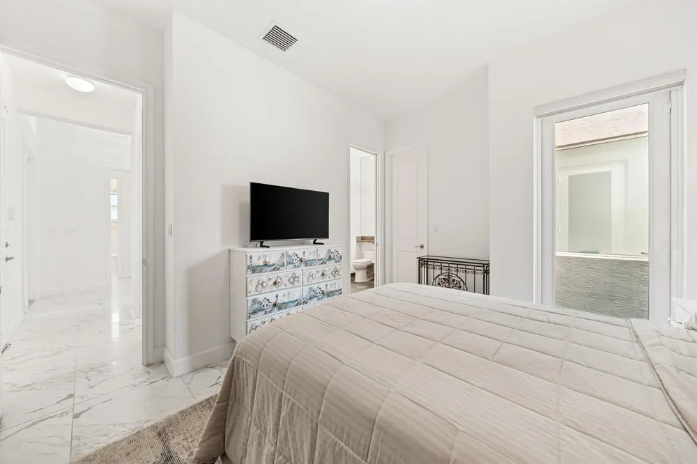 12879 Parrot Pond Road Boynton Beach, FL 33473