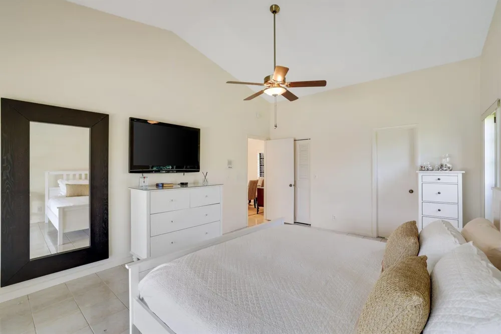 970 Orchid Lane Gulf Stream, FL 33483