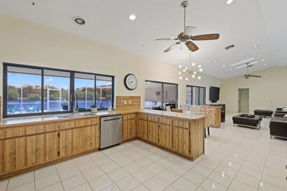970 Orchid Lane Gulf Stream, FL 33483