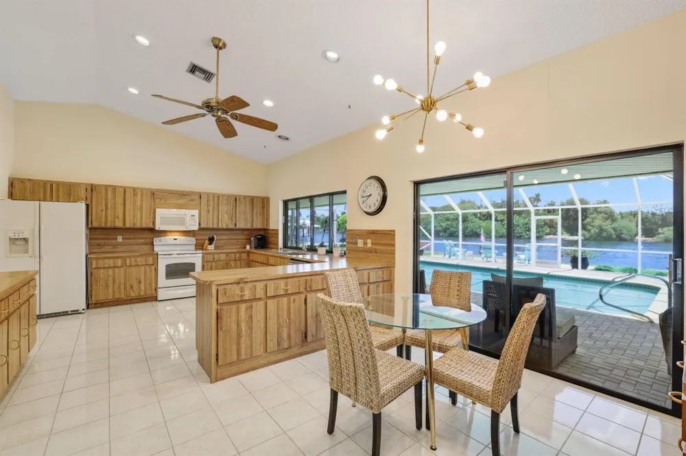 970 Orchid Lane Gulf Stream, FL 33483