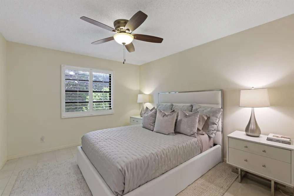 970 Orchid Lane Gulf Stream, FL 33483