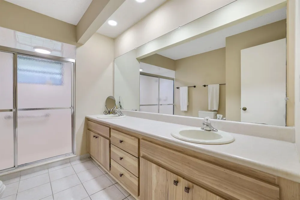 970 Orchid Lane Gulf Stream, FL 33483
