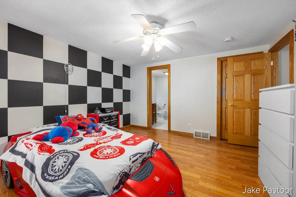 9951 10 Mile Road NE Oakfield Township, MI 49341