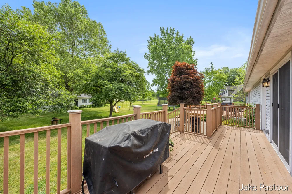 9951 10 Mile Road NE Oakfield Township, MI 49341